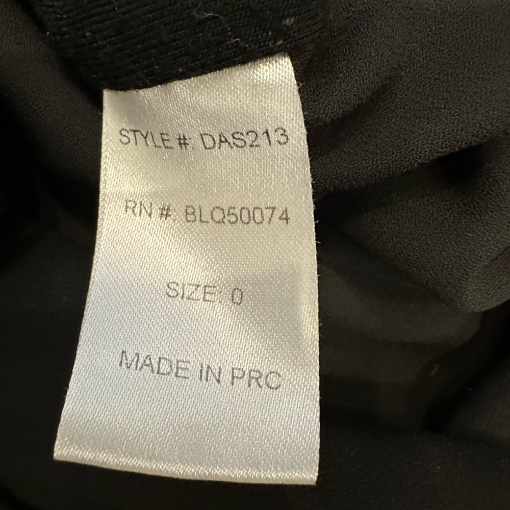 BLQ Dress - Picture 8 of 9